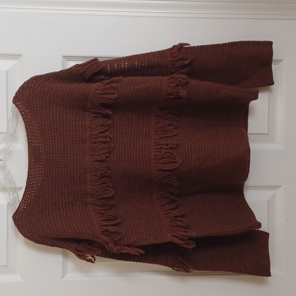 NWT ** Lucky Brand Brown Brown Fringe Cropped Pullover Sweater ** SZ M - Picture 6 of 9